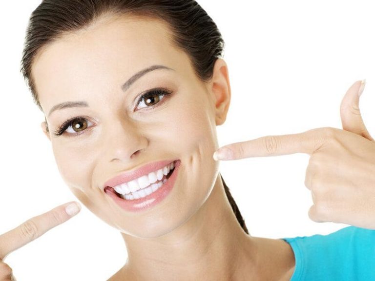Sculpting a Healthier Smile: The Role of Lifestyle in Oral Health
